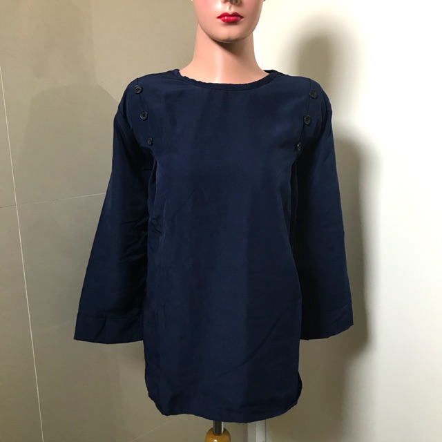 [preloved] Navy Blouse / Kemeja Wanita Biru Dongker