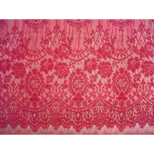

Semirancis glitter. Ukuran: 2,5m x 1,3m