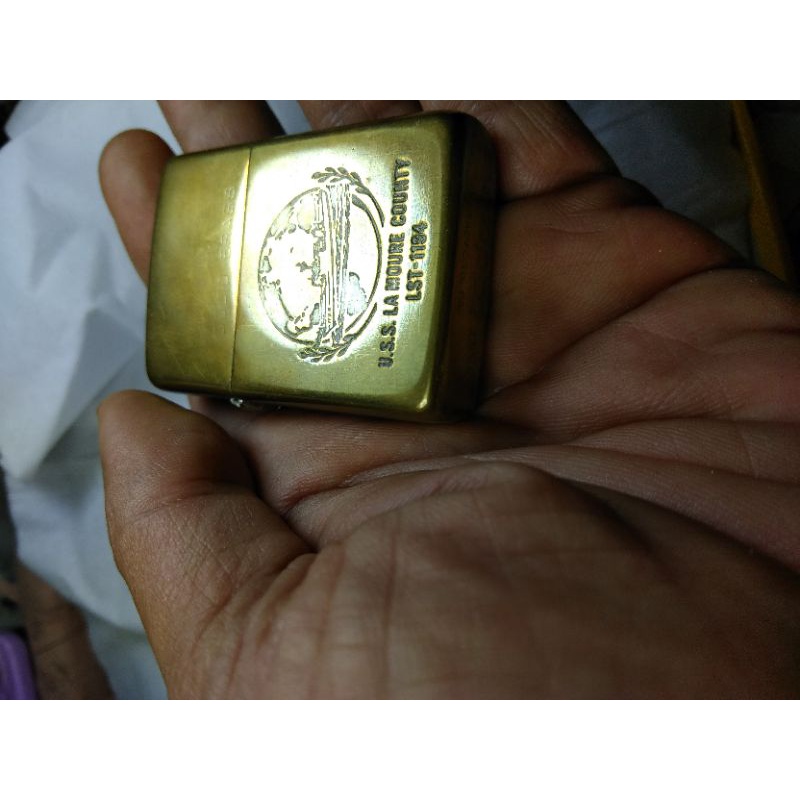 zippo commemorative SoLiD BRASS 1932 1990 original