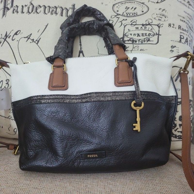 tas fossil hitam putih glitter preloved