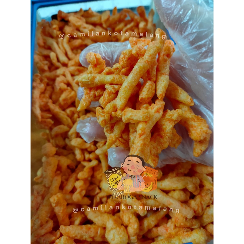 

CHEETOS / Snack Twist Corn BALADO-TWIS-TWIS Camilan Cemilan 100GR