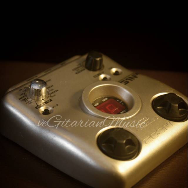 efek gitar zoom g1xnext mulus original