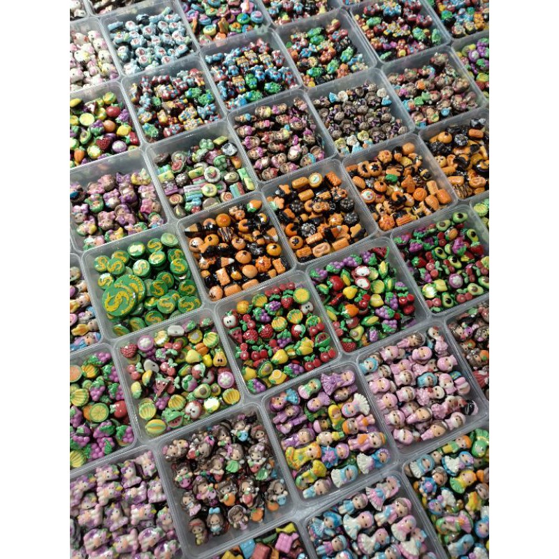 

coklat karakter kiloan mix random