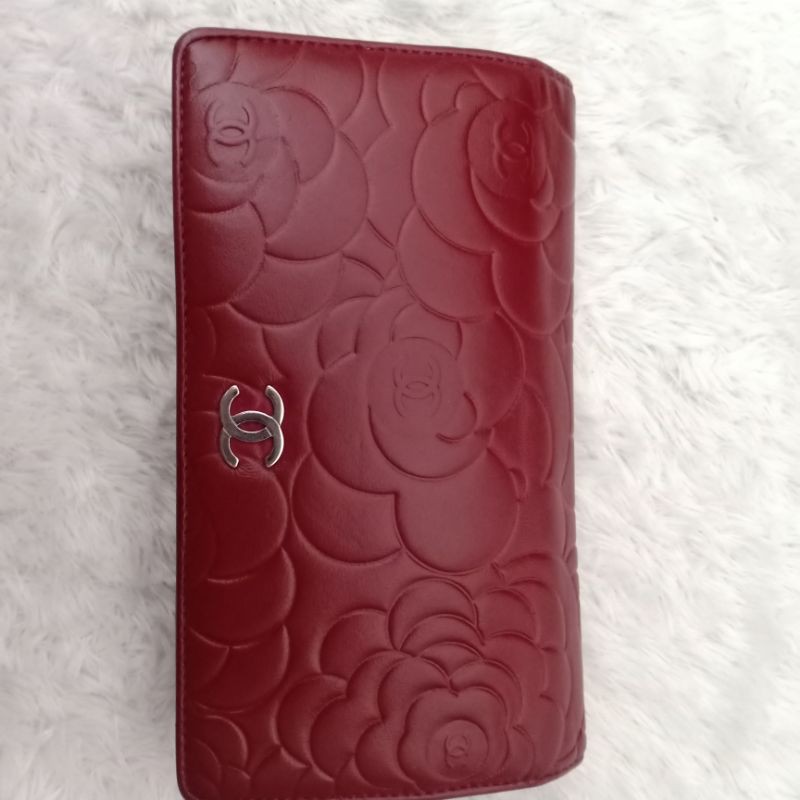 Chanel bifold wallet authentic