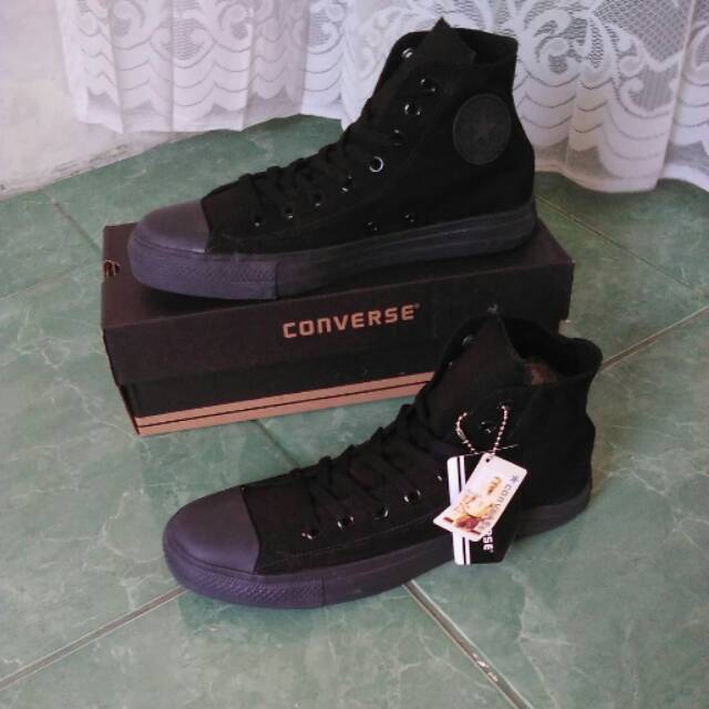 Sepatu converse full black high + box converse