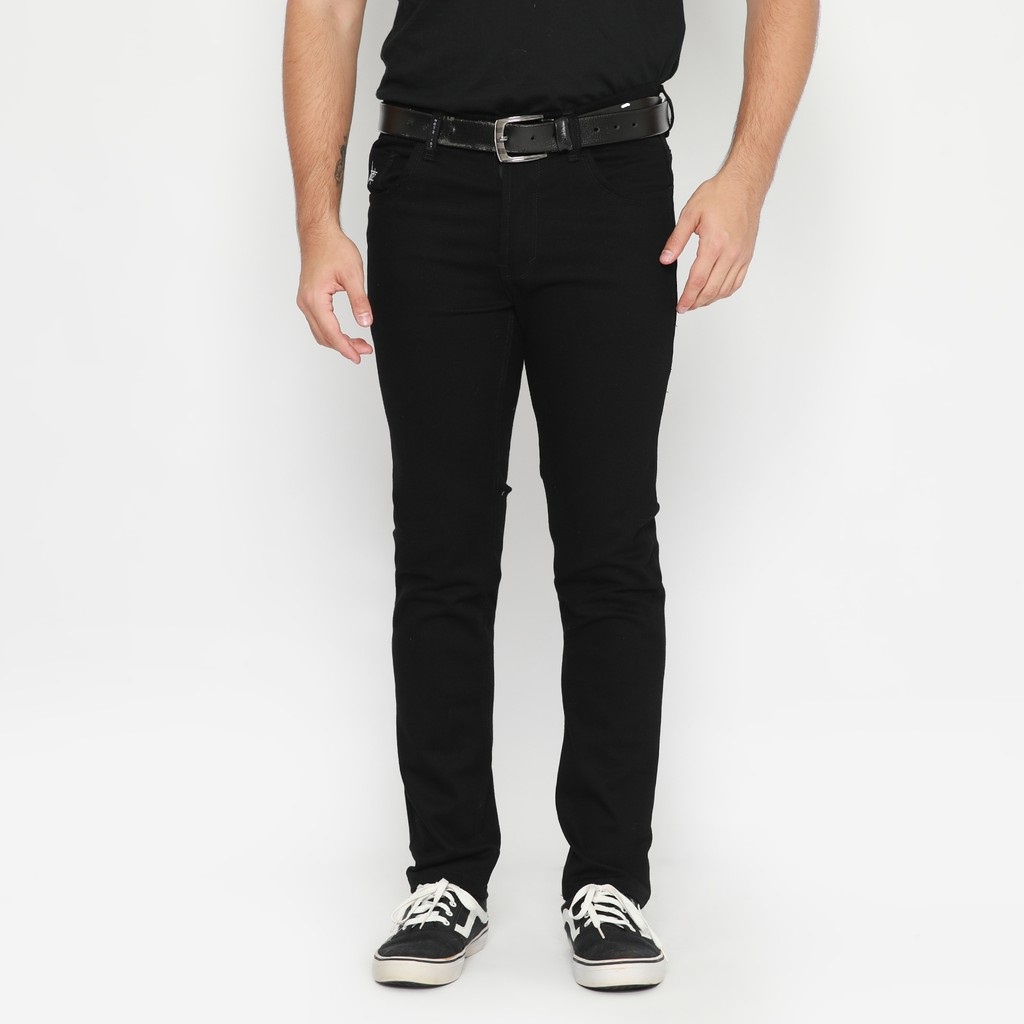 Celana  Jeans Hitam Panjang Pensil Skinny Semi Slim Fit Cowok Bahan Denim Stretch Terbaru