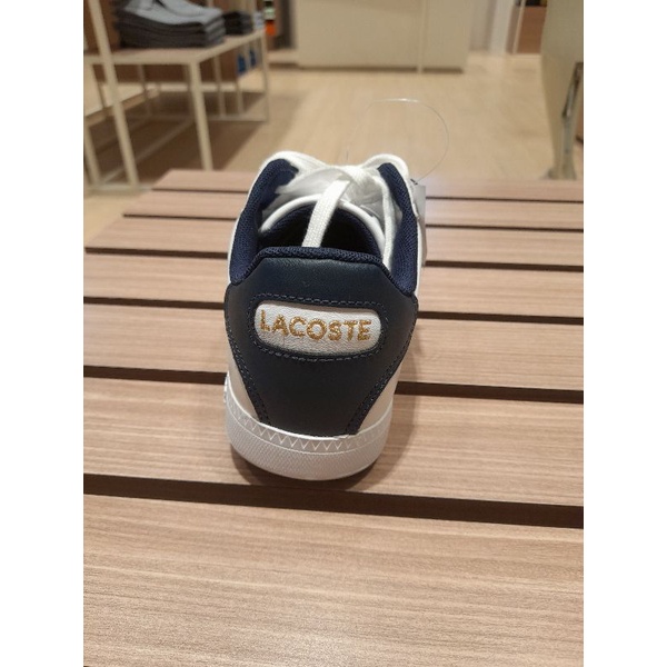 sepatu lacoste cewe