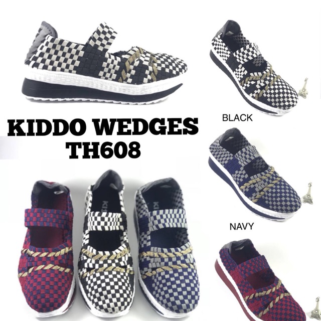Sepatu kiddo wedges