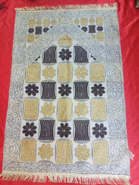 SAJADAH TURKY MOTIF ABSTRAK JS 06