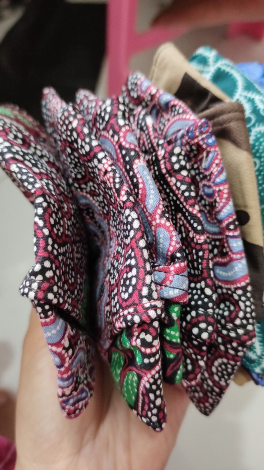 Masker Batik Couple Dewasa Dan Anak Isi 5