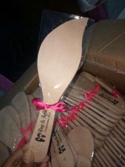 Centong Kayu Daun Lancip Murah Unik