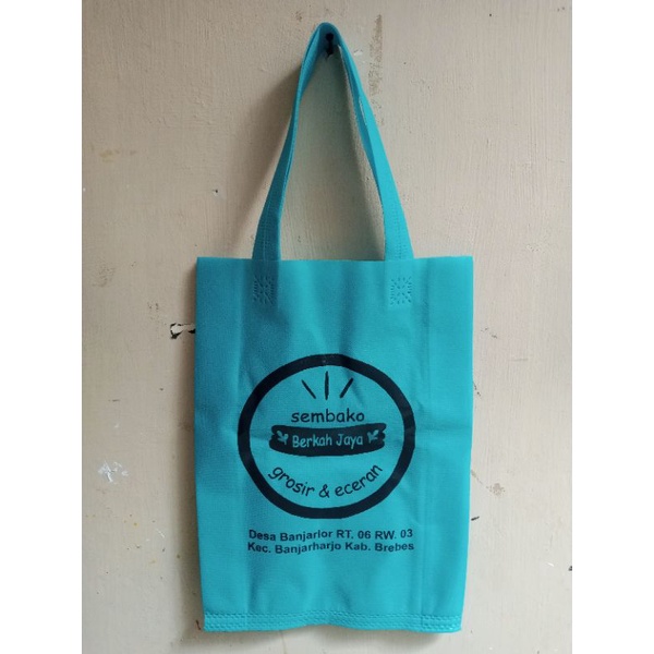 Tas spunbon tebal sablon  Goodybag custom sablon tas promosi  promosi toko onlen offlen dll