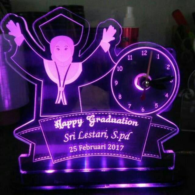 Jam Akrilik Custom Kado Wisuda