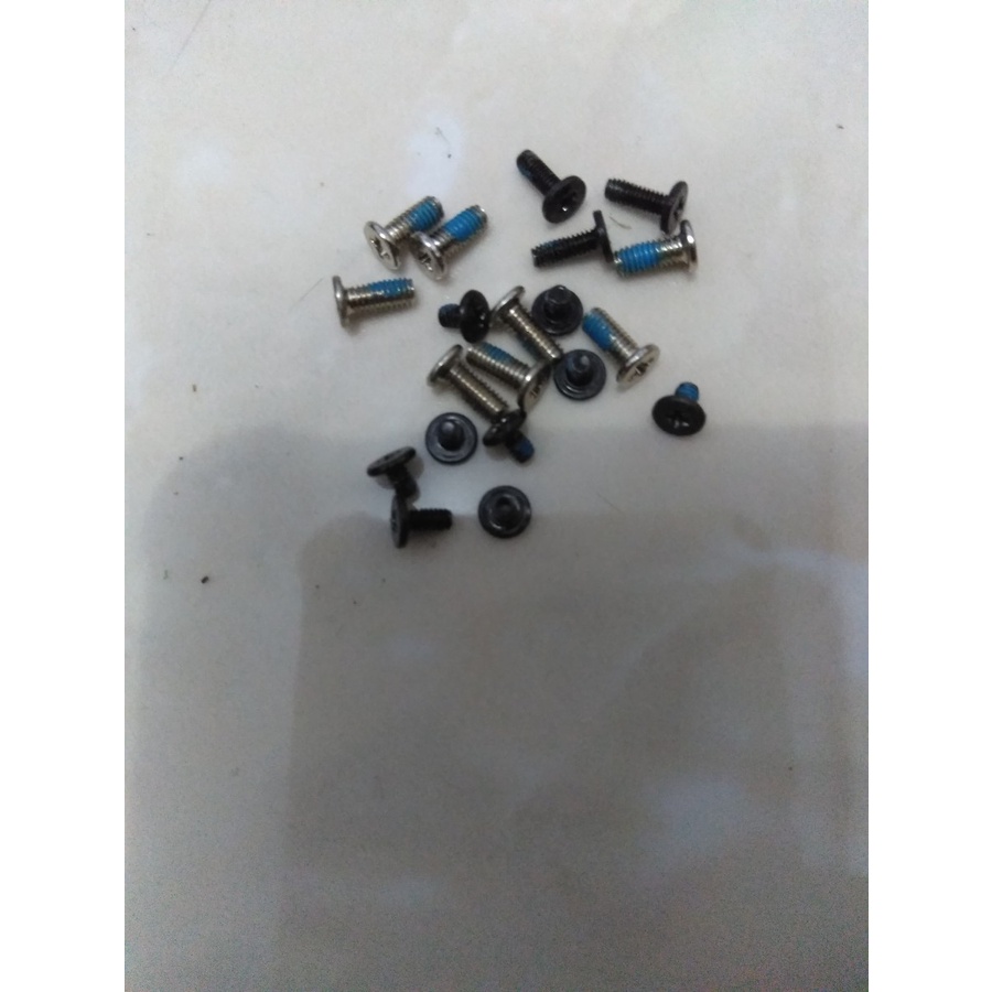 Baut Set Laptop Lenovo G400