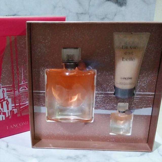 Parfum Original Lancome La vie est belle  GIFT SET