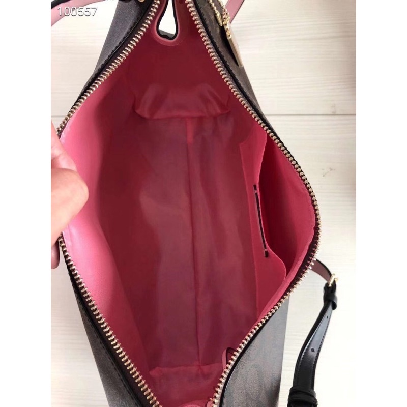 Coach Mia Shoulder Bag in Signature (C28967)