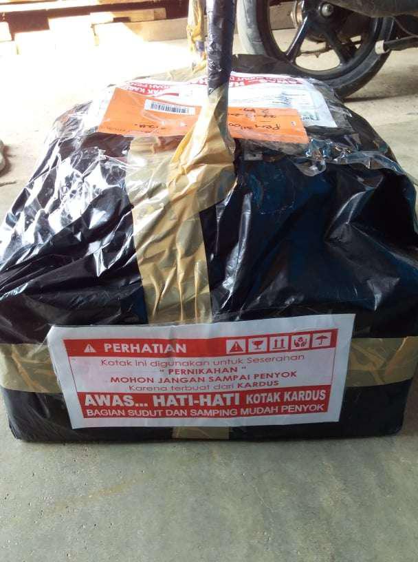 Keranjang Hantaran / Seserahan Pernikahan Warna Biru + Free 3 Pcs Plastik Parcel