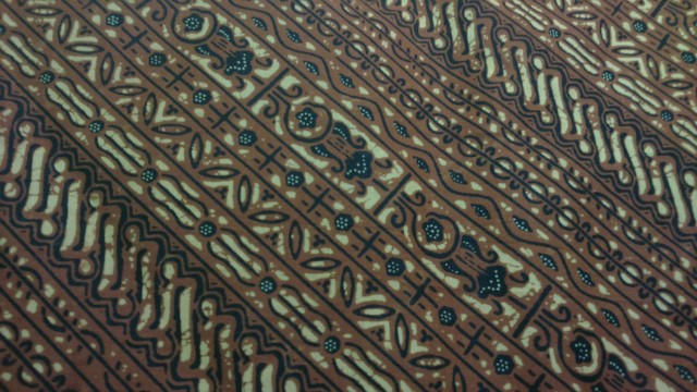 Kain Jarik Batik Solo (alusan) Motif Sogan Udan Liris