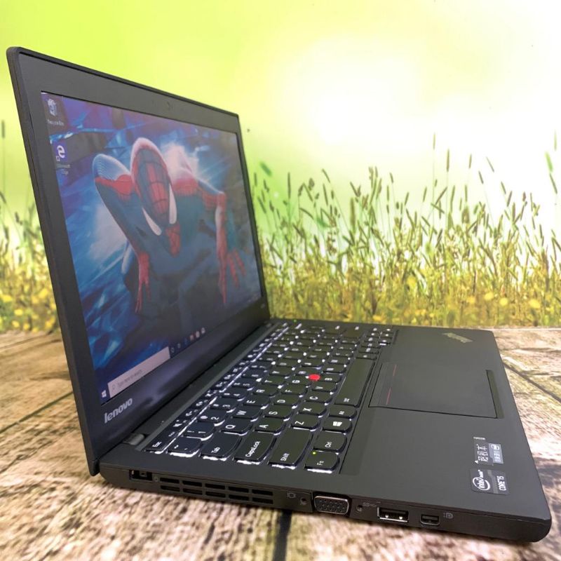 Laptop Slim Murah Lenovo Thinkpad X230S Core i5 Gen 3 Second Mulus dan Bergaransi
