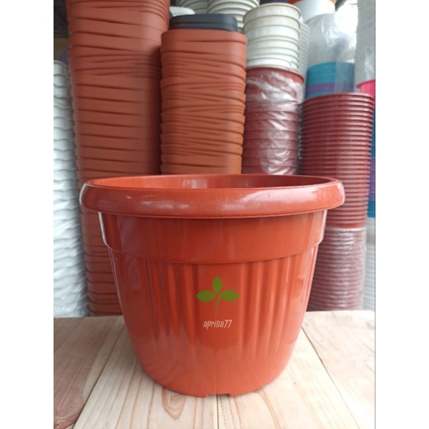 POT BESAR COKLAT HITAM  35 KUPING