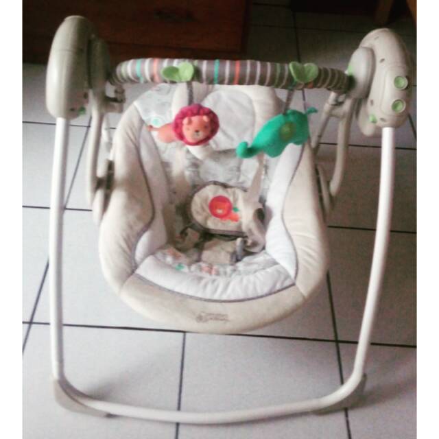 Baby Comfort Harmony Portable Swing Cozy Kingdom Activity