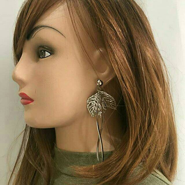 Anting Daun Panjang Keren