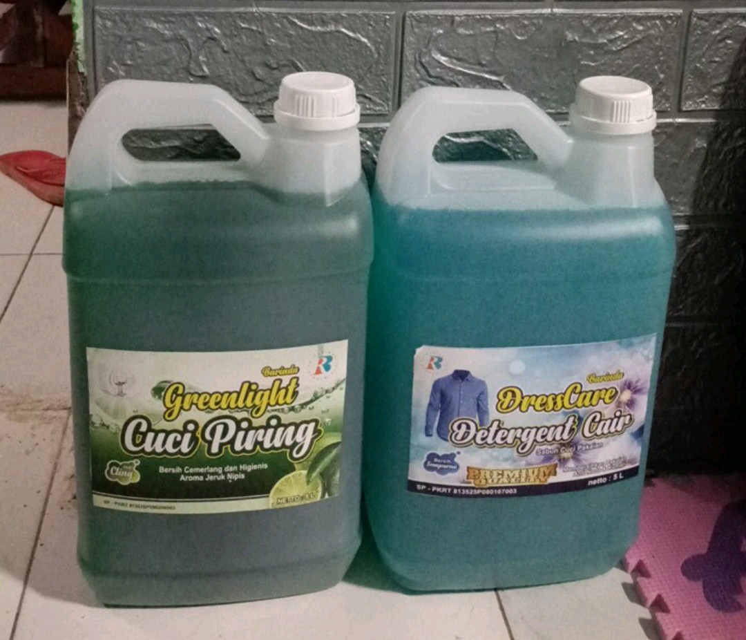 Sabun Cuci Piring Greenlight 5liter Kental Aroma Jeruk Nipis 5000ml