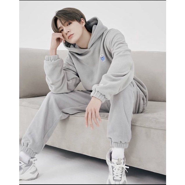 READY FCMM CHRISTMAS EDITION JENO FULL SET HOODIE BAJU