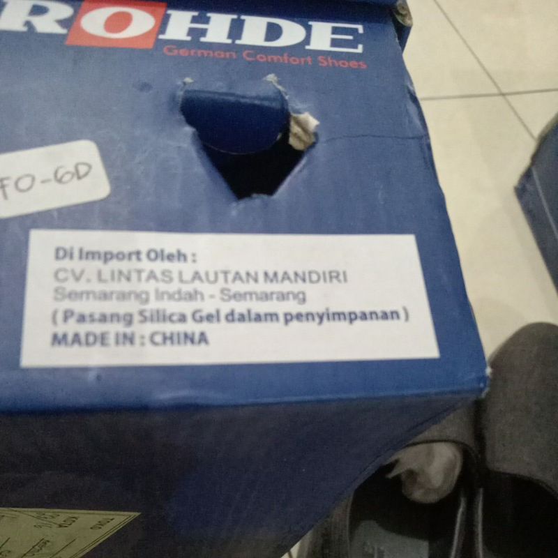 sepatu cowo ROHDE 5210