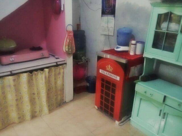 Stiker Kulkas Telephon Box Merah