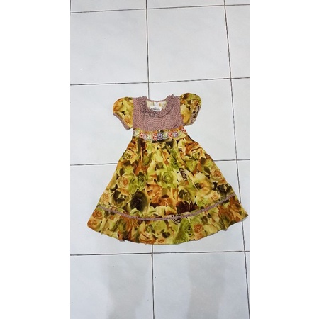 Baju Dress Anak Perempuan Motif Kembang