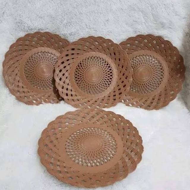 Piring rotan 1 lusin