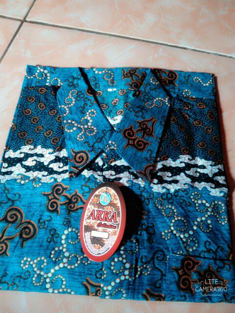 Kemeja Batik Pria Modern Motif Bintang Laot