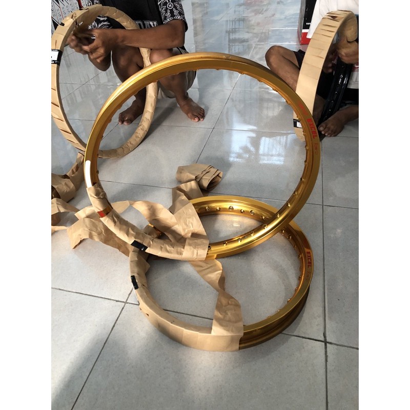 velg TAKASAGO EXCEL RIM JAPAN gold 1 set ukuran ring 18-215 DAN 21-160
