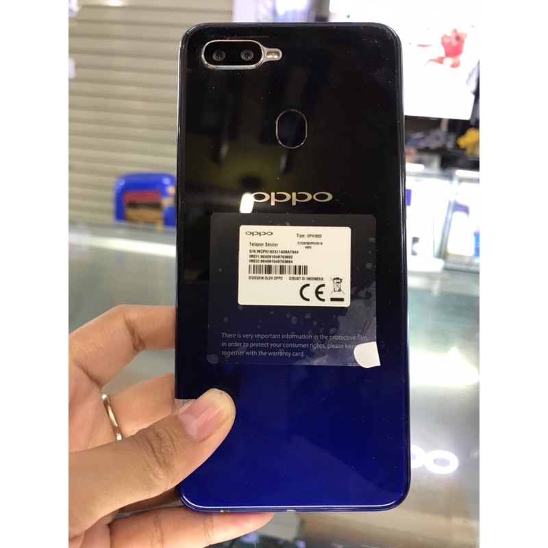 OPPO f9 RAM 4 GB ROM 64 GB