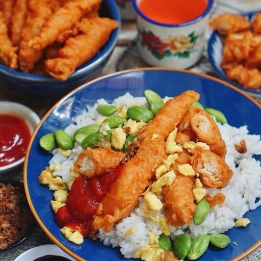 

MAKANAN BEKU / CHICKEN STRIPS ORIGINAL JOYFOOD (FROZEN/BEKU) 300 GRAM NON COD