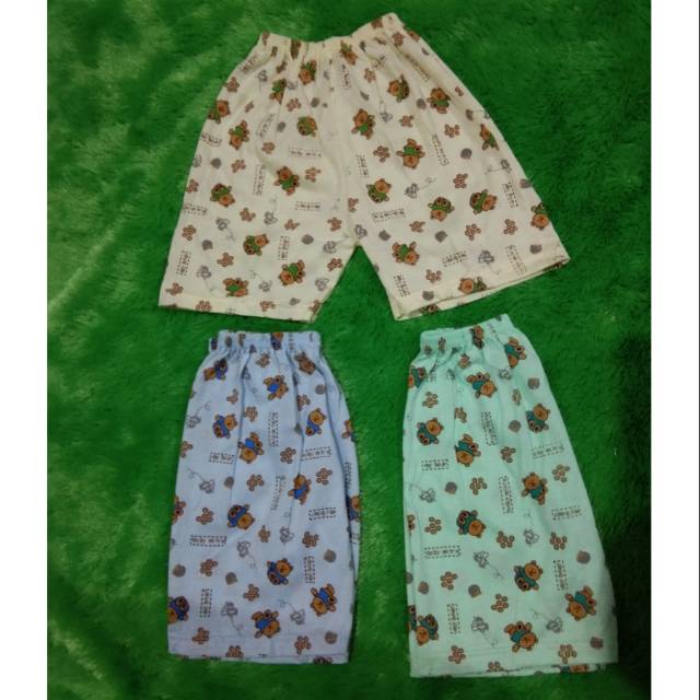 3 Pcs CELANA PENDEK BAYI ANAK WARNA MOTIF CATTON