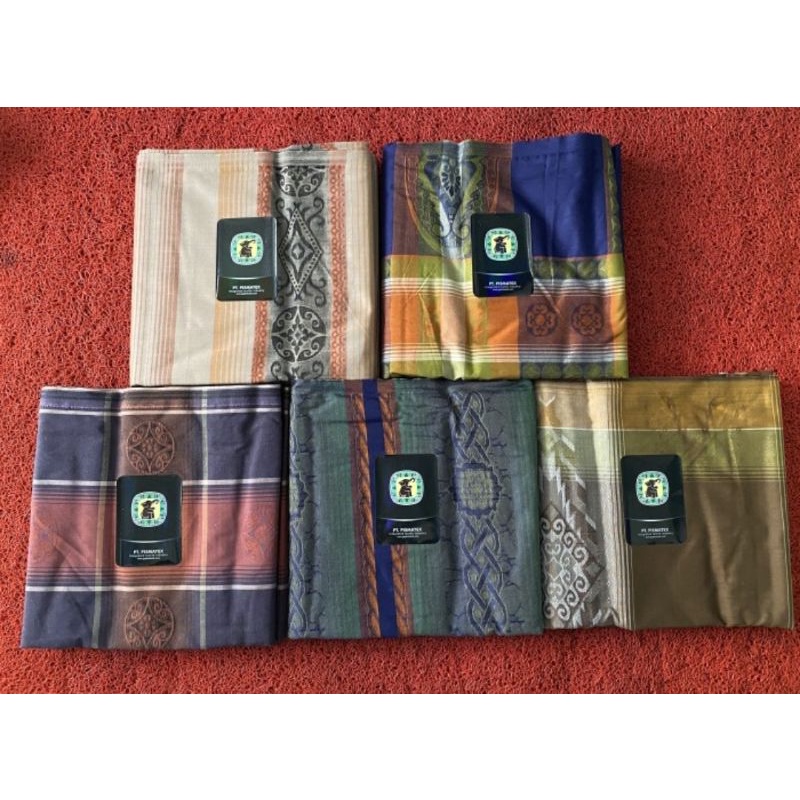 Sarung Gajah Duduk Signature