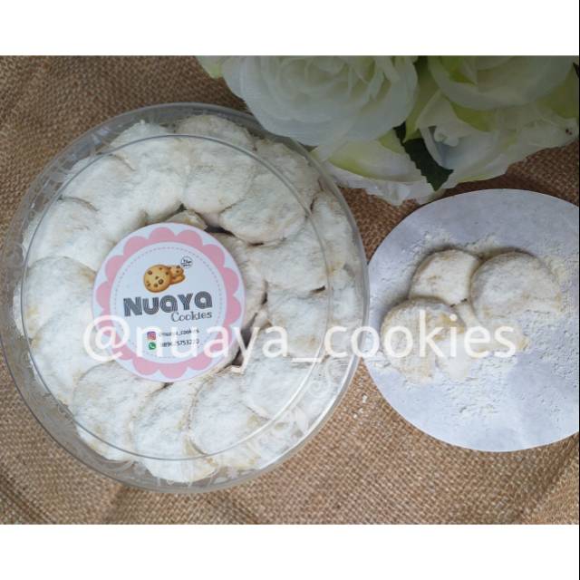 

Kue Putri Salju kacang