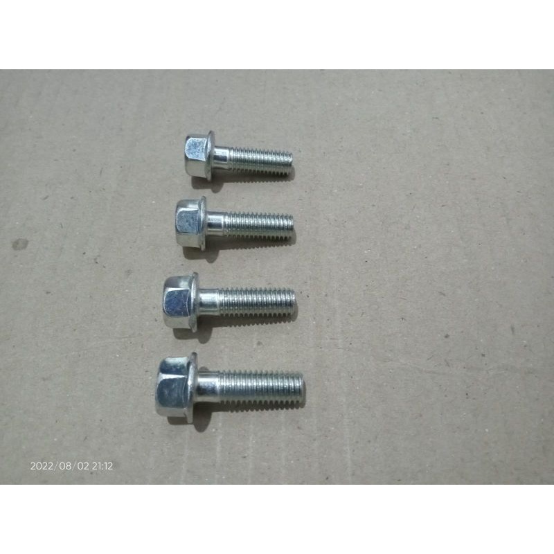 Baut behel Honda Scoopy karbu