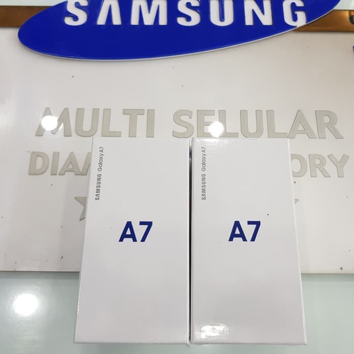 samsung A7 4 64 -