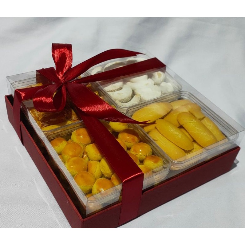 

Box Mika / Hard Box / Gift Box / Kotak Kado / Packaging / Box Hampers / Box Seserahan / Box Hantaran / Box Souvenir / 22x22x7