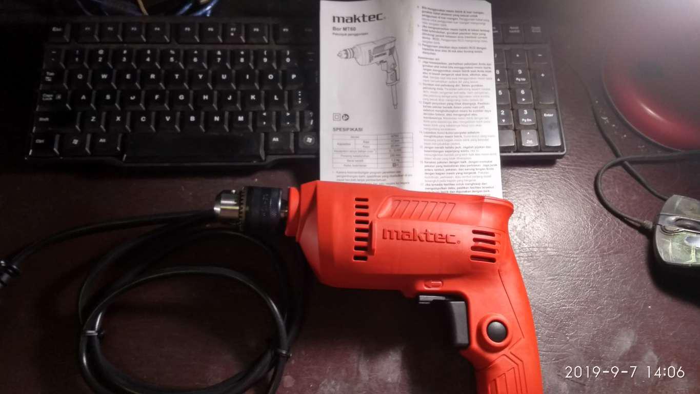 Mesin Bor 2 Arah 10mm Mt60 Maktec