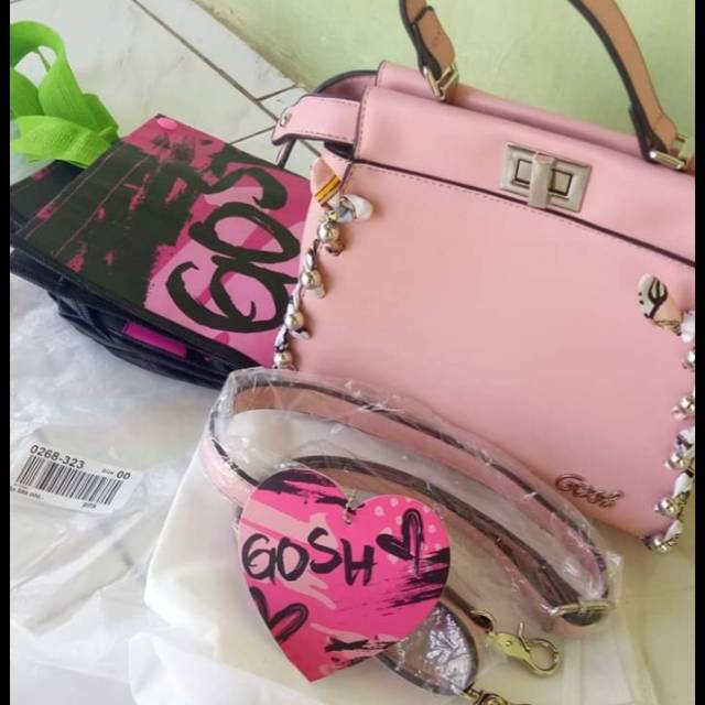 Tas gosh Pl like new