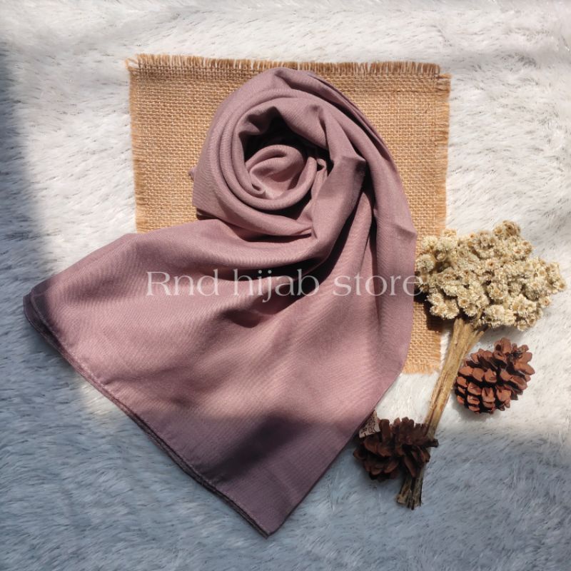 Hijab Segiempat Paris Premium jahit tepi | Red Rose | Varisha | Bintang | Azara-nude purple