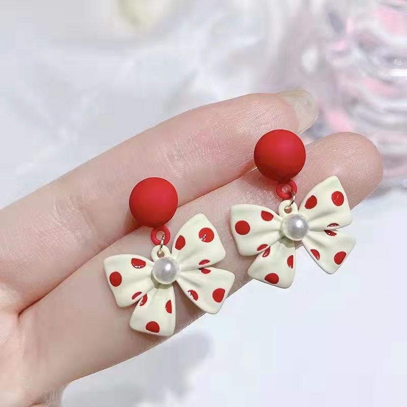 (Hello Girl)E05 Anting Wanita Model Tusuk Motif Pita Gaya Korea Import-E05 Pita Red Dot