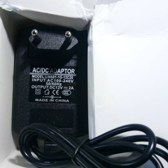 Adaptor 12 volt Daya 2A