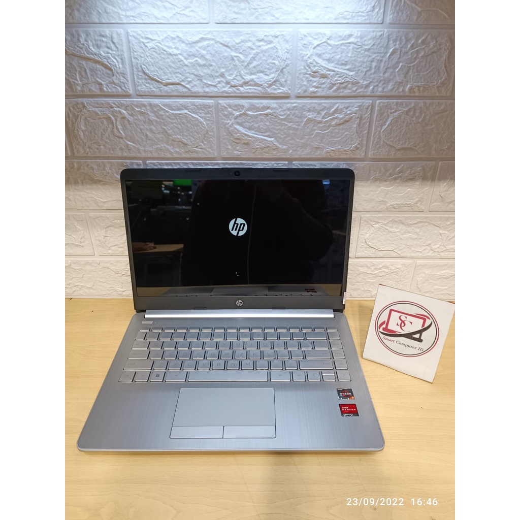 Laptop Gaming Hp 14 Amd Ryzen 3 3250U 8GB 256GB SSD 14.0 FHD IPS Radeon Windows 11 Original Termurah