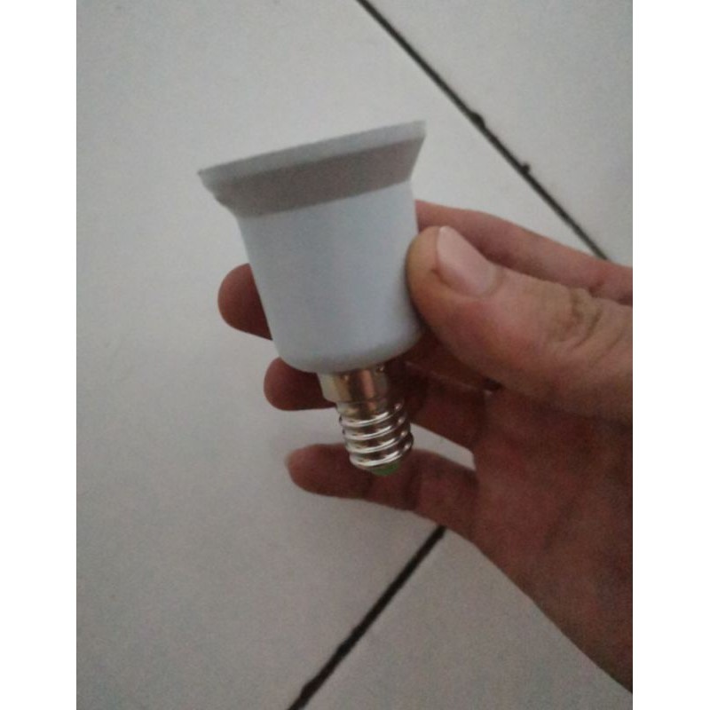 Fiting Lampu Rumah Bohlam E14 Dengan E27