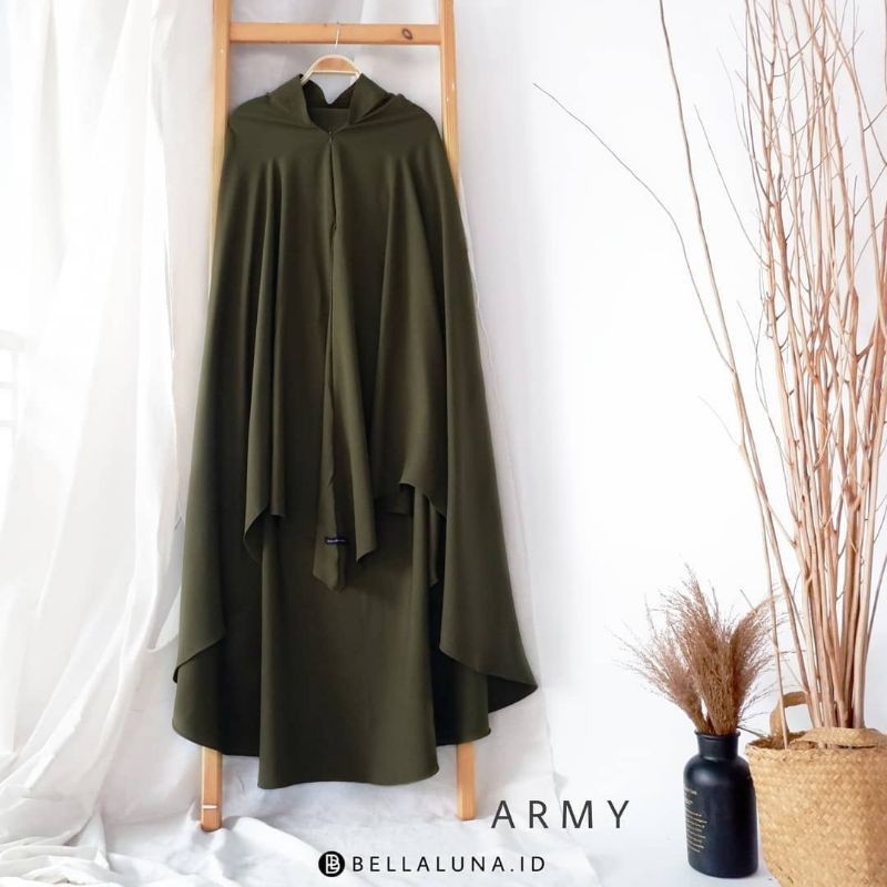 ZYRA KHIMAR ARMY BELLALUNA